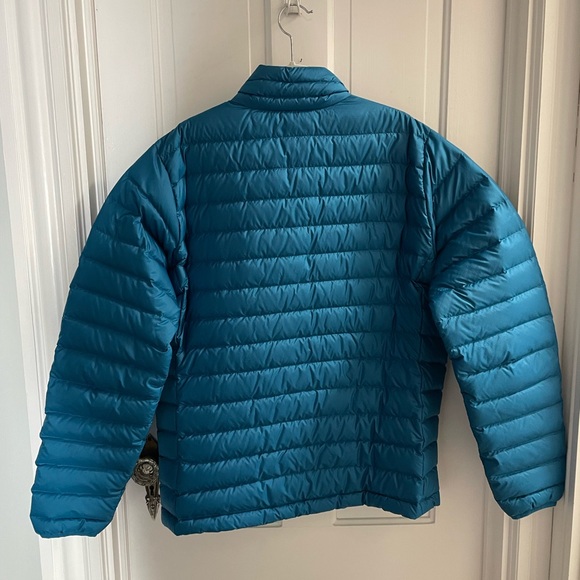 NWOT Men’s Patagonia down jacket size L dark turquoise - Picture 3 of 8